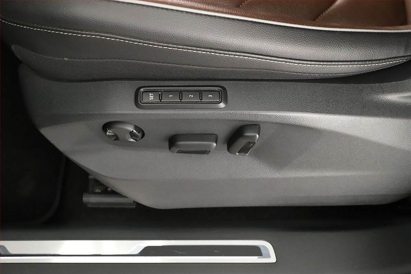 Volkswagen Tiguan (2021) Elegance 2.0 TDI - fotka 21 z 24