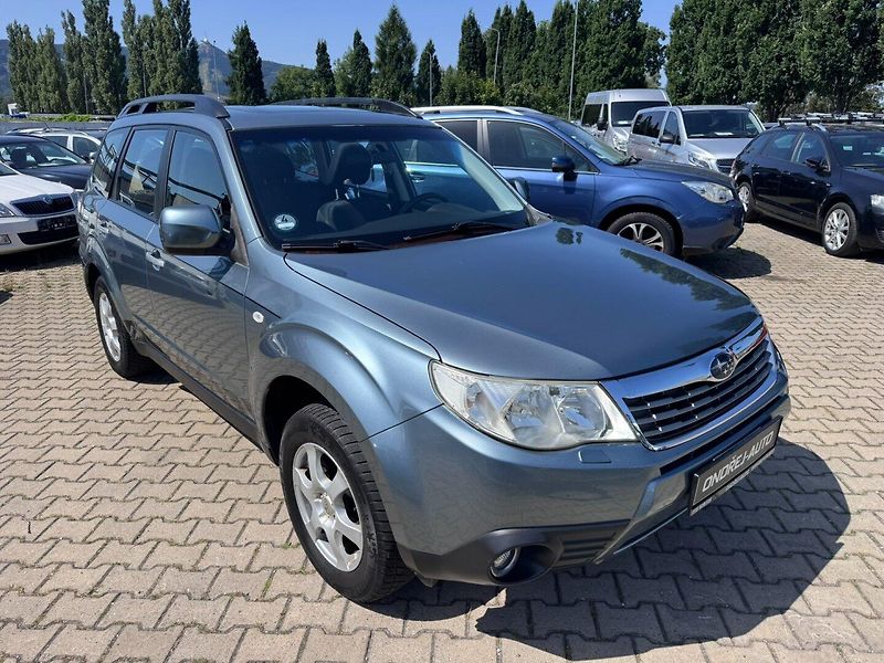 Subaru Forester (2008) 2,0i 110 KW TAŽNÉ SK STK - fotka 8 z 48