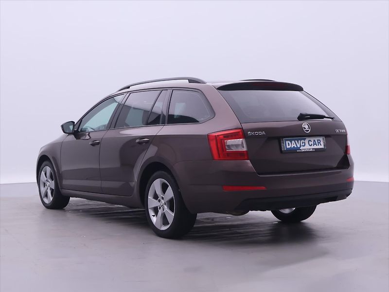 Škoda Octavia 2,0 TDI 110kW DSG Style Xenon - fotka 5 z 25