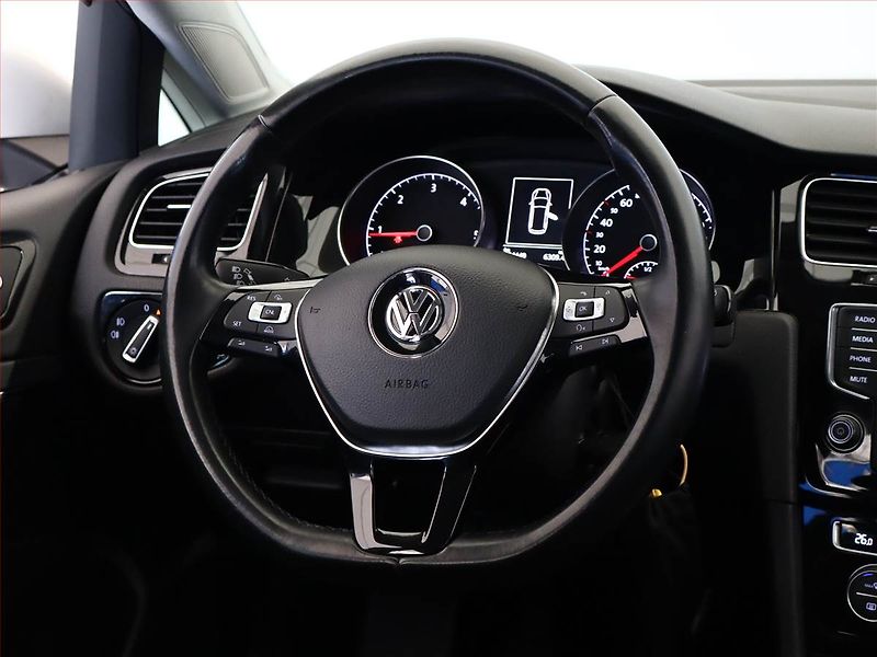Volkswagen Golf (2014) Highline 1.6 TDI, Tempomat - fotka 13 z 13