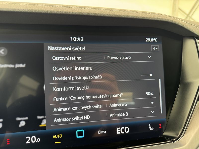 Volkswagen Touareg 3.0Tdi*1-MAJ*DPH*ELEGANCE* - fotka 34 z 49