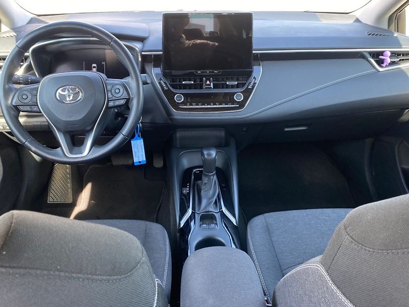 Toyota Corolla (2024) 1,5 (92kW) BA - fotka 12 z 29