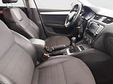 Škoda Octavia (2015) Elegance 1.6 TDI, Serv.kniha - náhled 9