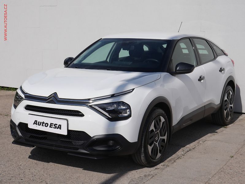 Citroën C4 (2021) 1.2 PT, ČR, servis.kniha, LED - fotka 3 z 16