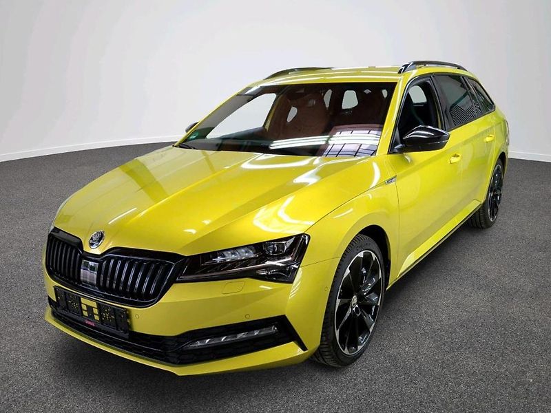 Škoda Superb Combi Sportline 147kw DSG 4x4 - fotka 2 z 14