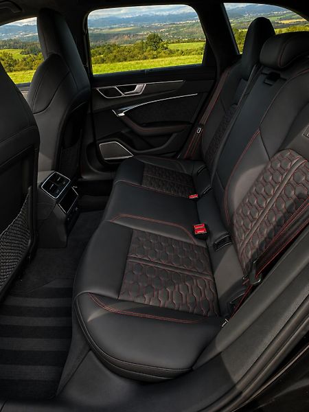Audi RS 6 (2025) Performance  - fotka 11 z 12