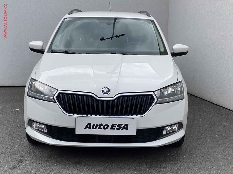Škoda Fabia (2022) 1.0 TSi, 1.maj,ČR, Ambition - fotka 2 z 17