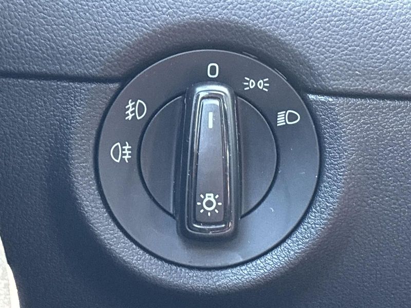 Škoda Octavia (2017) 1.8 TSI Ambition + - fotka 14 z 27