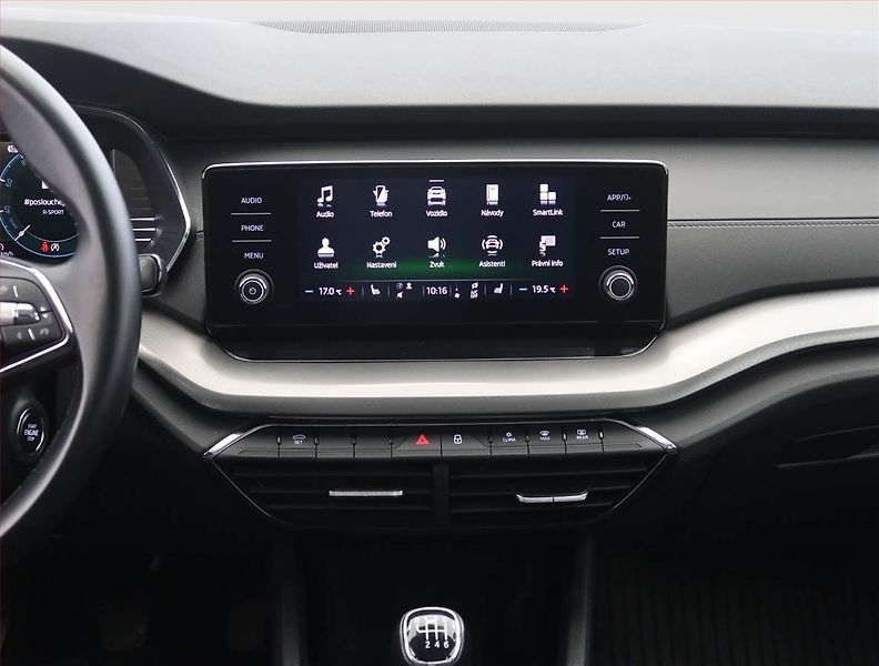 Škoda Octavia (2022) Ambition 2.0 TDI, ČR,1.maj - fotka 12 z 24