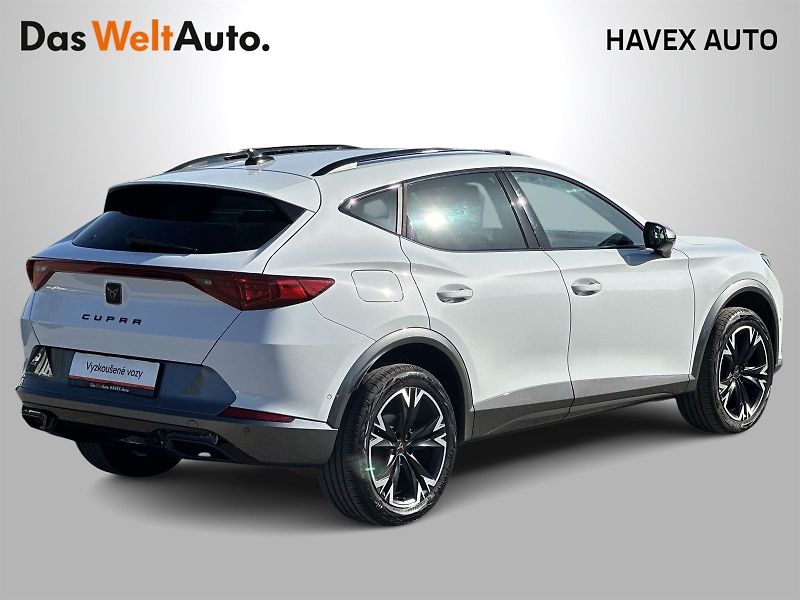 Cupra Formentor (2023) 1.5 TSI DSG - fotka 2 z 34