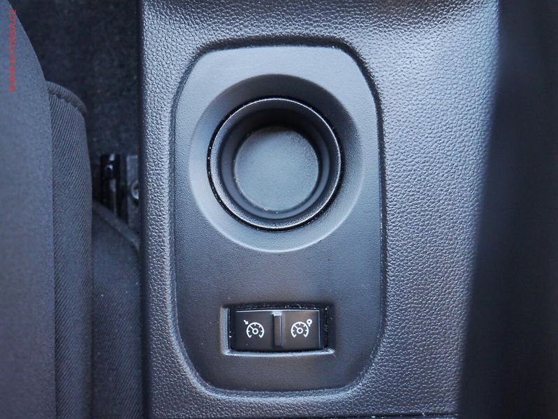 Dacia Duster (2020) 1.5 dCi, AC, navi, kamera - fotka 16 z 22