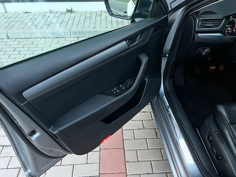 Škoda Superb (2019) 2.0TDI-STYLE-P.KAMERA-TAŽNÉ.Z - fotka 12 z 50