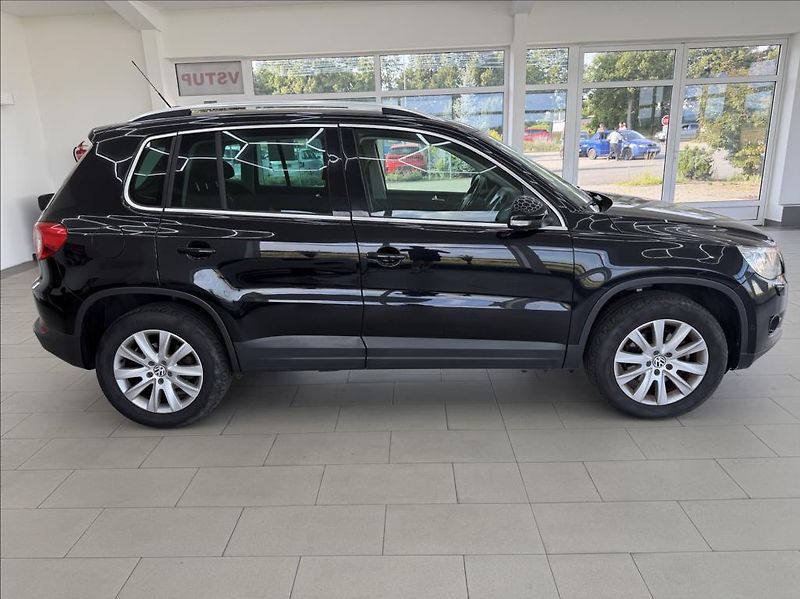 Volkswagen Tiguan 2,0 TDI,DSG 4Motion,Sport,CZ - fotka 6 z 24