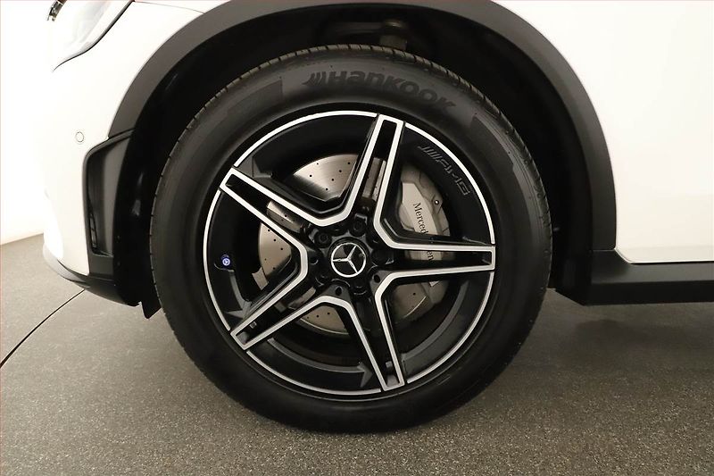 Mercedes-Benz GLC (2019) 200 - fotka 20 z 20