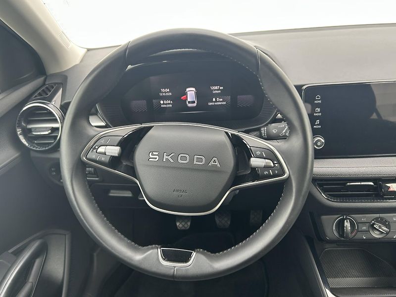 Škoda Fabia Selection 5MP 1,0MPI - fotka 11 z 23