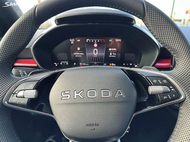 Škoda Fabia (2025) 1.5 TSI DSG Monte Carlo - fotka 9 z 11