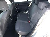 Volkswagen Golf People 1,5 eTSI 85 kW 7DSG mHE - náhled 12