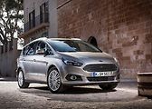 Ford S-Max. Sleva až 221 00 Kč. Cena od 739 900 Kč (2.0 EcoBlue 110 kW).