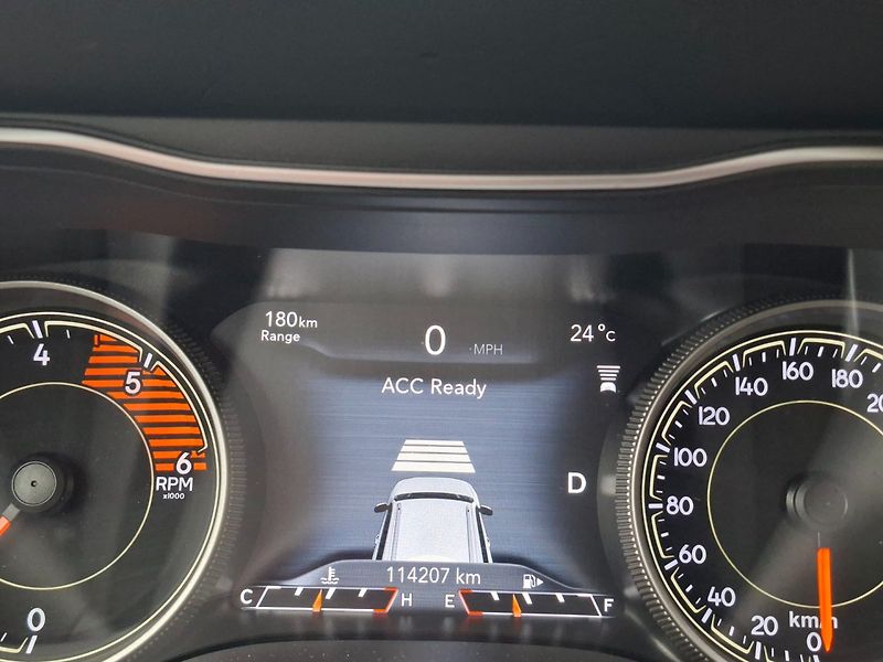 Jeep Cherokee (2019) 2.2M-JET 143kW 4X4 LIMITED - fotka 17 z 46