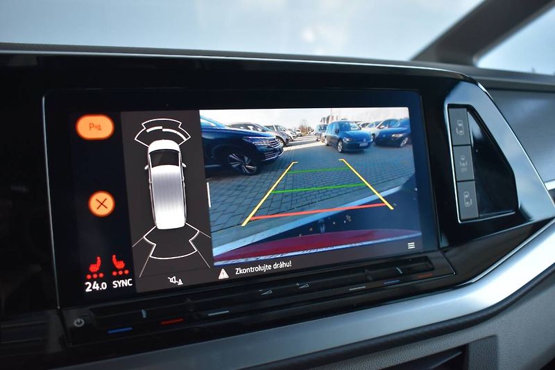 Volkswagen Multivan (2022) 1.4TSI 110kW Hybrid - fotka 23 z 30