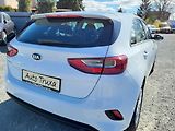 Kia Ceed 1.6 CRDi 85kW FRESH *ČR - náhled 37