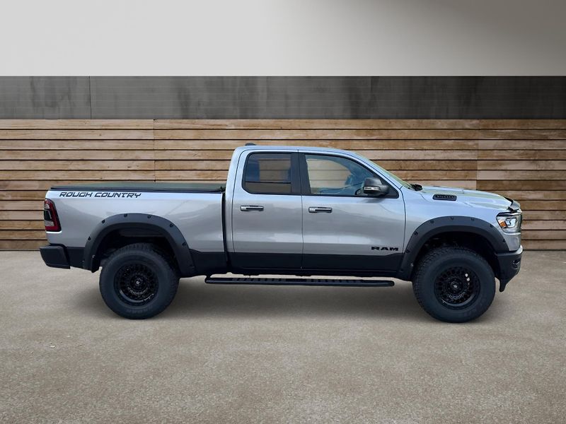 Dodge RAM (2019) +HEMI+ROUGH COUNTRY+ - fotka 2 z 22