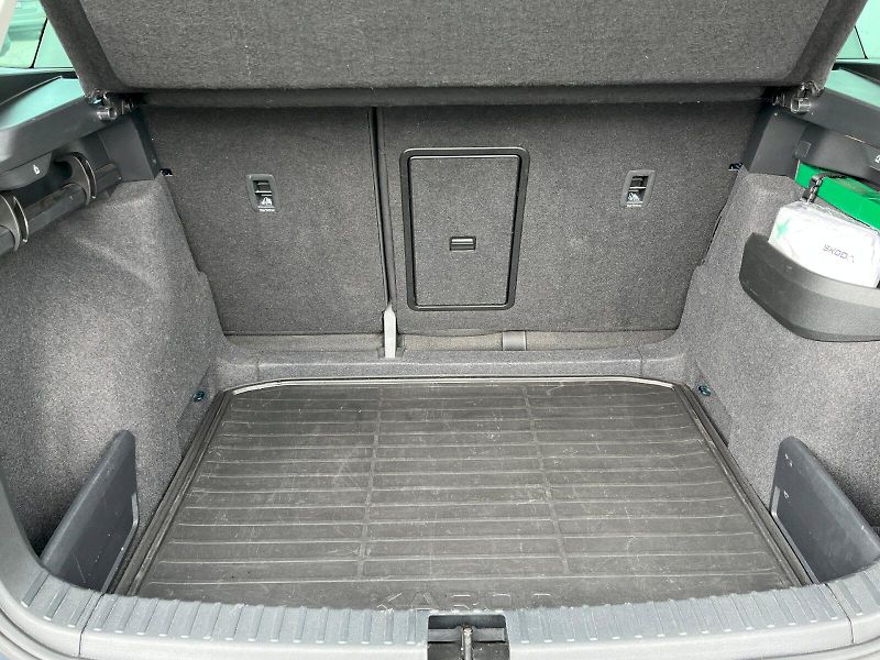 Škoda Karoq (2023) 1.5 TSI 110kW Style - fotka 14 z 27