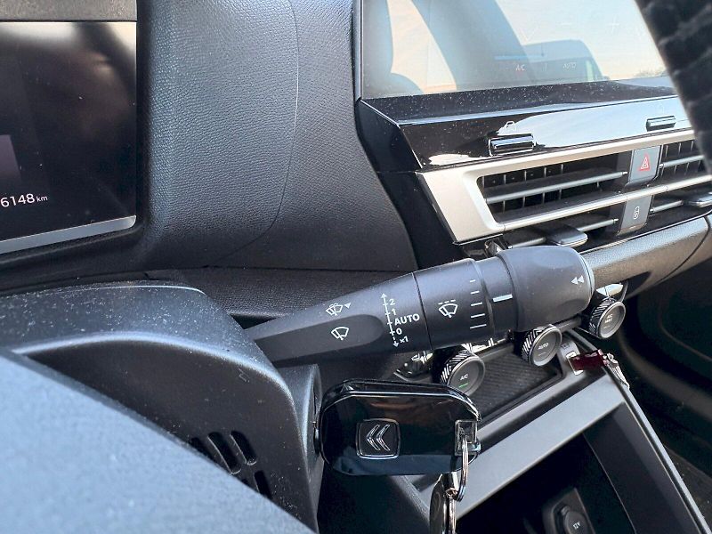 Citroën C4 (2024) X Plus 1,2 PureTech EAT8 - fotka 21 z 27