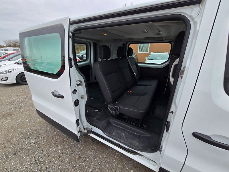 Renault Trafic (2017) 1.6 DCi 92 KW 8 - fotka 17 z 22