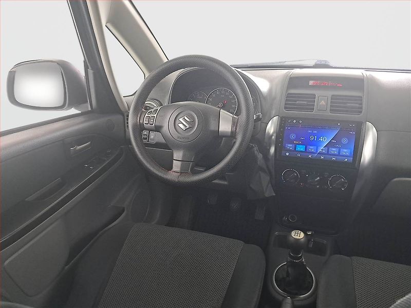 Suzuki SX4 (2006) 1.5 i, po STK, zamluveno - fotka 7 z 14
