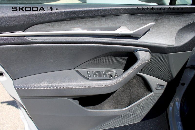 Škoda Kodiaq (2024) Exclusive Selection 2.0TDI / 1 - fotka 9 z 24