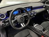 Mercedes-Benz Třídy A 220d sedan AMG Line Night - náhled 9