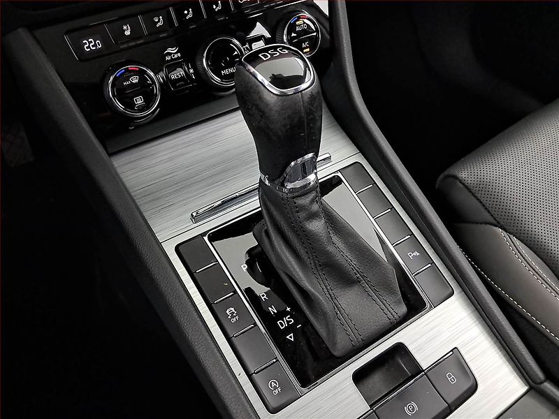 Škoda Superb (2021) Ambition 2.0 TSI - fotka 13 z 19