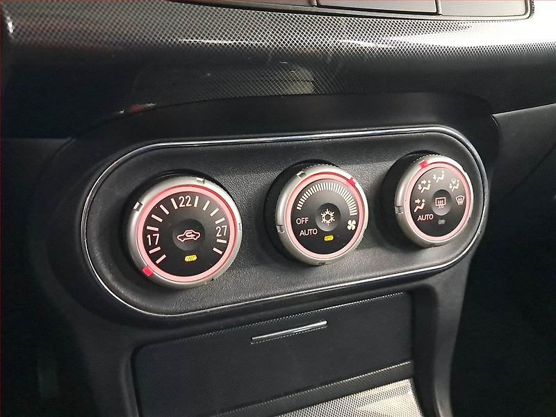 Mitsubishi Lancer (2009) 1.8 MIVEC, Tempomat - fotka 15 z 18