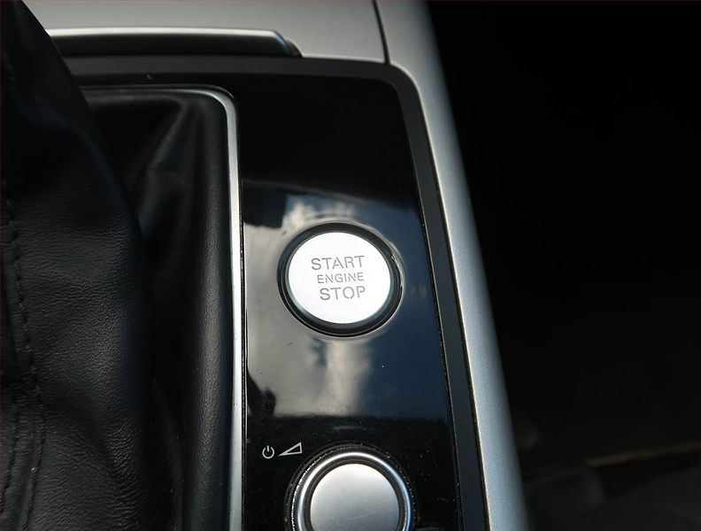 Audi A6 (2015) 2.0 TDI, Automat, Navi, Xenony - fotka 20 z 24