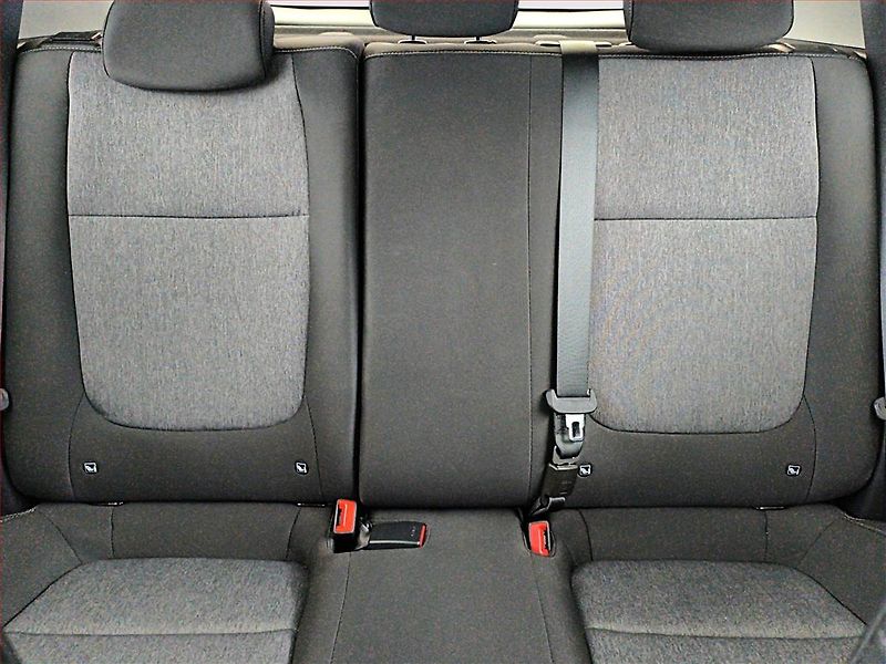 Kia Stonic (2022) 1.2 DPI, Serv.kniha, Tempomat - fotka 10 z 15