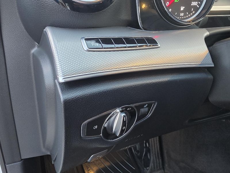 Mercedes-Benz Třídy E 2.2CDi 143kW AVANTGARDE*7-MÍST - fotka 16 z 54