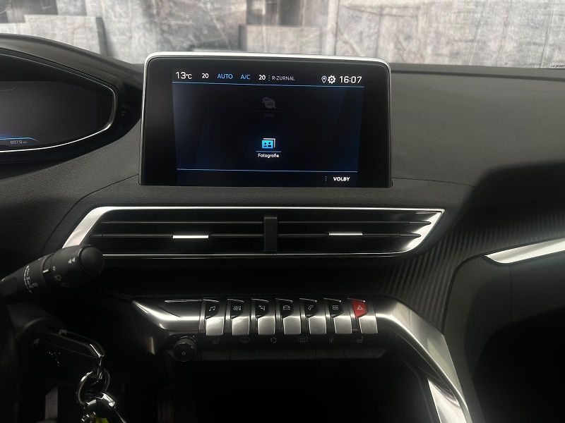 Peugeot 3008 (2021) 1.2PURETECH, 96KW, TEMP. - fotka 10 z 29