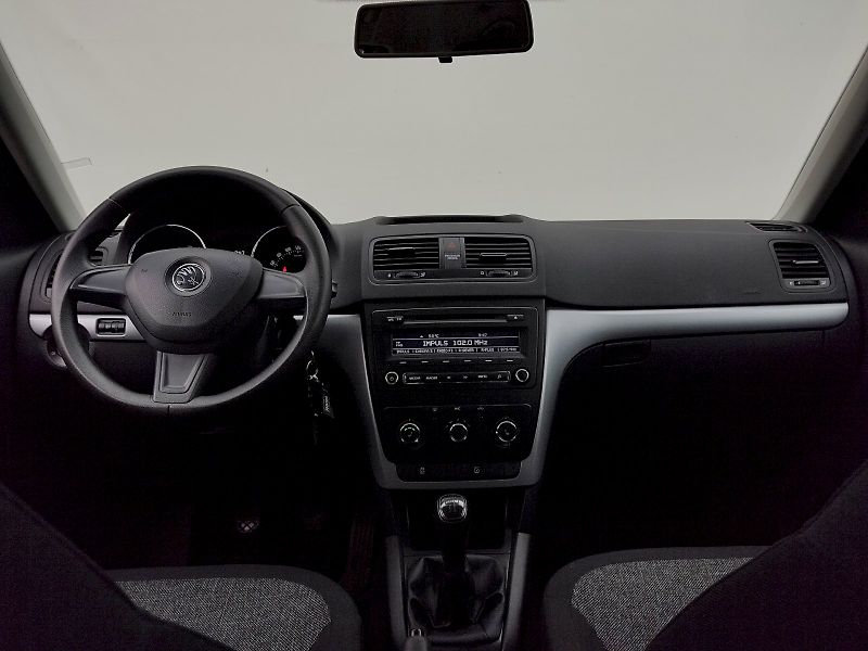 Škoda Yeti (2015) 2,0 Tdi 81 Kw - fotka 5 z 31