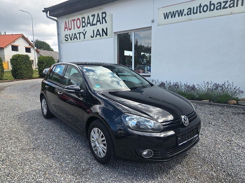 Volkswagen Golf (2011) 1.2 TSI - fotka 1 z 18