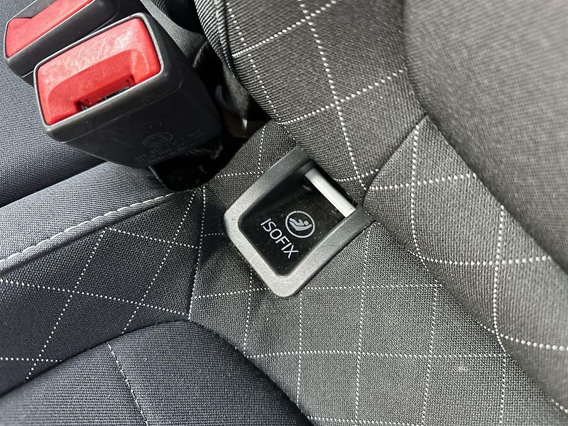 Škoda Fabia (2021) Combi 1.0 TSI Ambition + - fotka 18 z 24