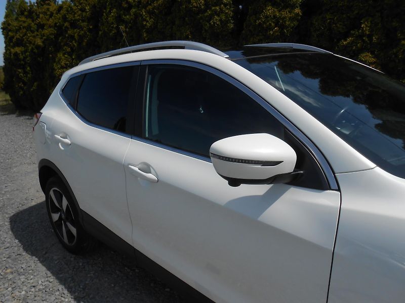 Nissan Qashqai 1.5DCi,LED,KAMERA,PANORAMA - fotka 16 z 49