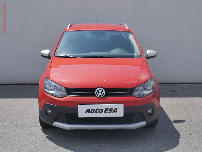 Volkswagen Polo (2011) 1.2TSi Cross, AC, výhřev sed - fotka 2 z 13
