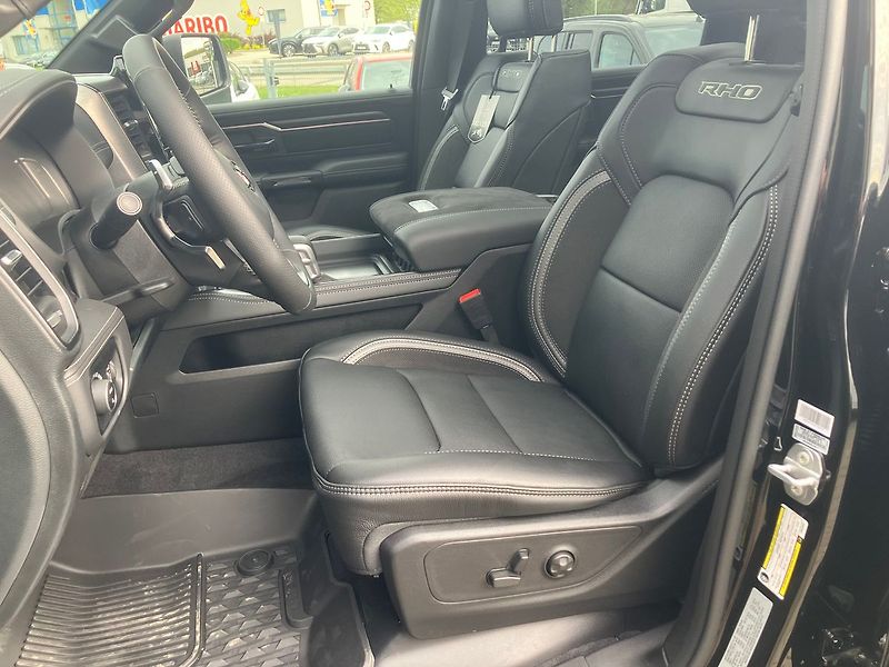 RAM 1500 (2025) 3.0 I6 548k RHO - fotka 20 z 56