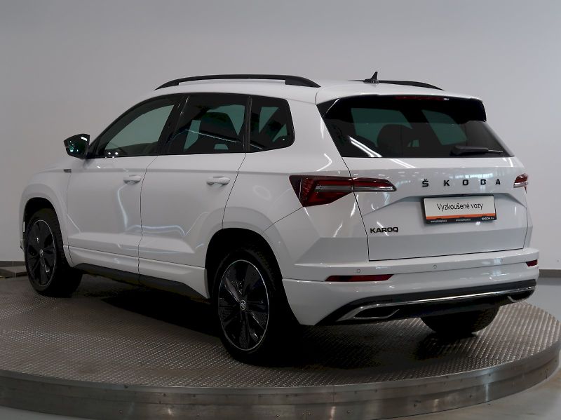 Škoda Karoq (2024) SPORTLINE 1.5TSI 110KW DSG - fotka 7 z 35