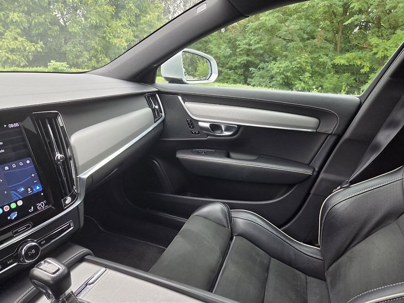 Volvo S90 (2019) - fotka 22 z 24