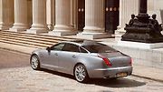 Jaguar XJ.