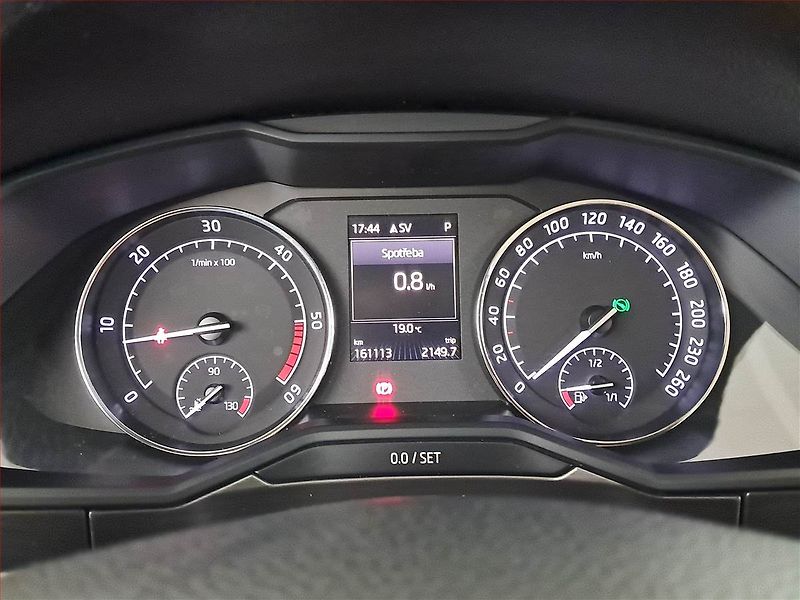 Škoda Superb (2016) 2.0 TDI, Automat, Kůže, Navi - fotka 11 z 24