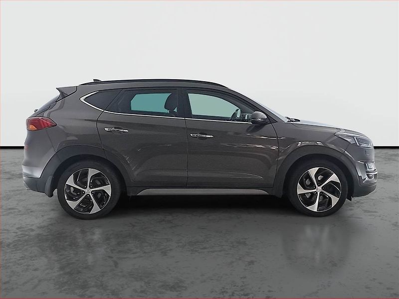 Hyundai Tucson (2019) Style 1.6 T-GDI - fotka 6 z 25