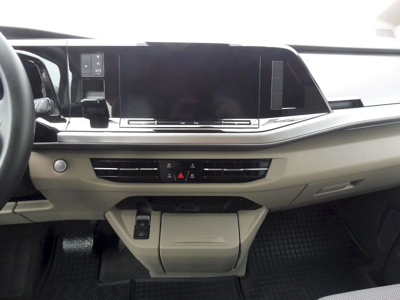 Volkswagen Multivan (2025) Long Life 1,5 TSI PHEV 180kW D - fotka 11 z 30